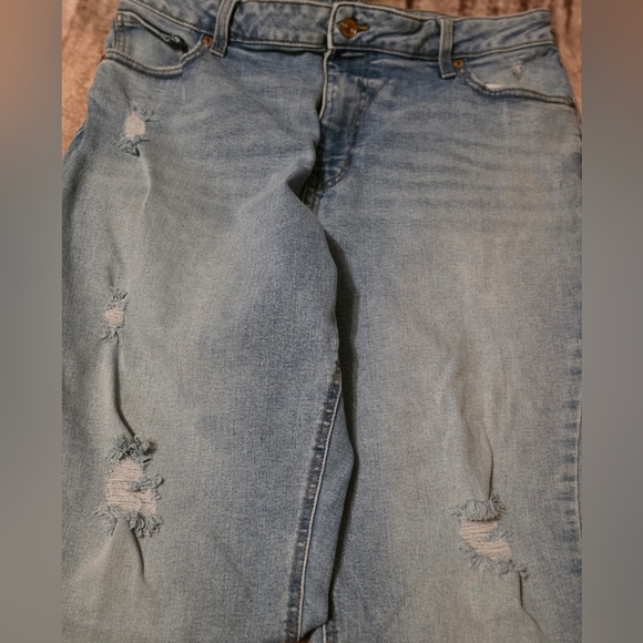 M Jeans by Maurices Distressed Flare Jeans Size 16 Curvy High Rise - Picture 13 of 15